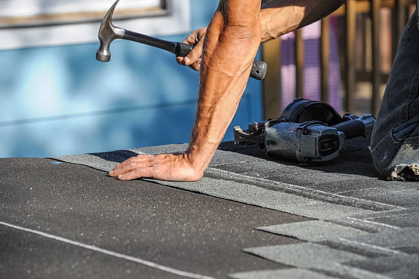 Reliable Gutter Repair And Installation contractor in Pella, IA by Norken Roofing